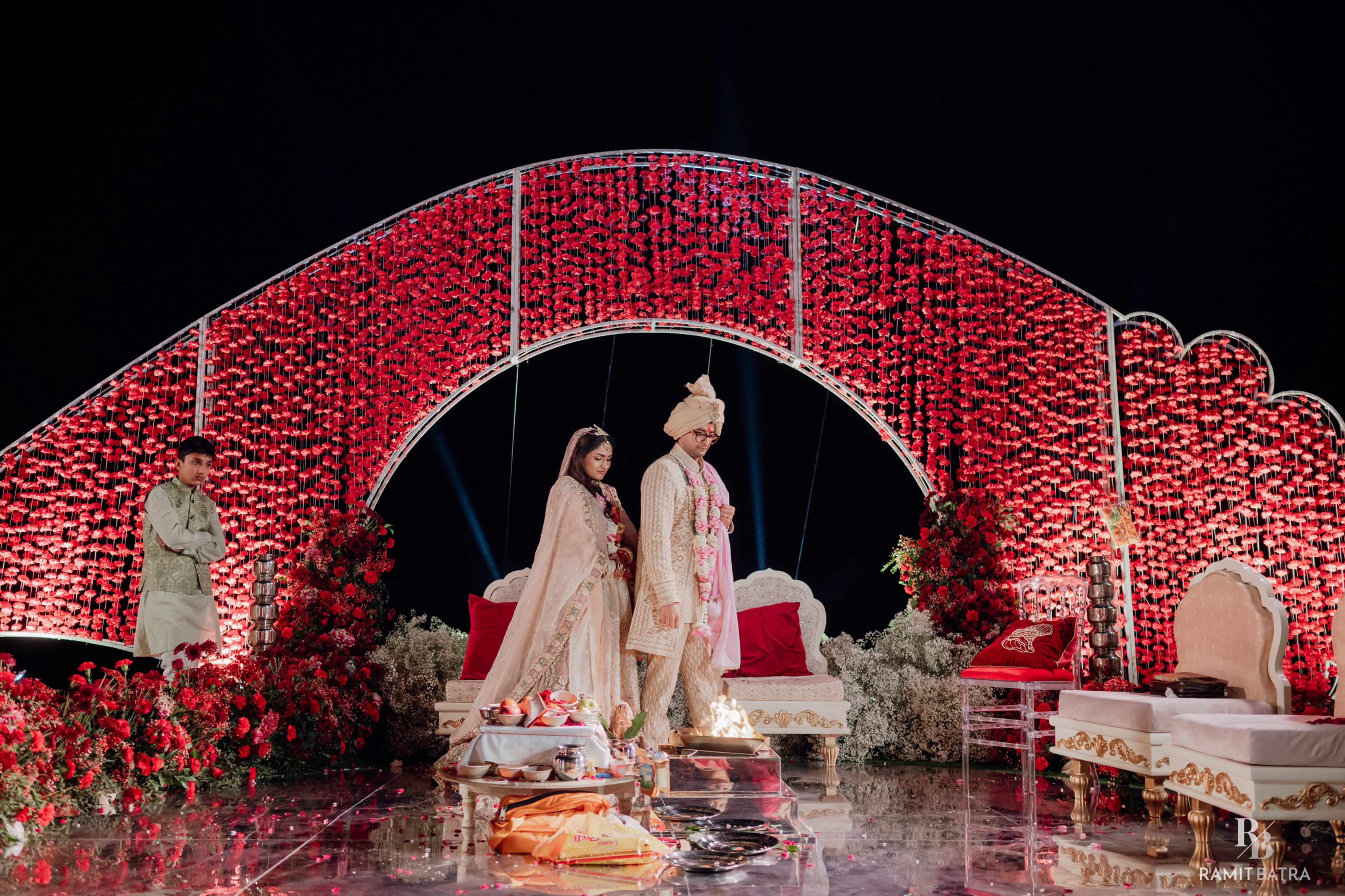 Modern societal trends play a pivotal part in the ceremony, wedding ambience in 2025
Image courtesy: Weddingline