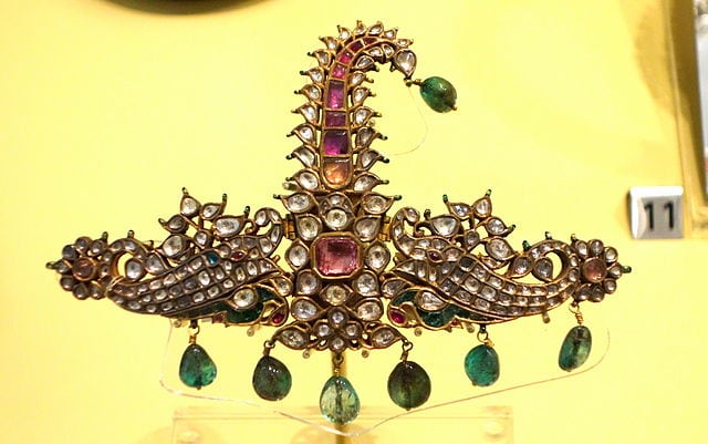 India’s famous Royal Headgear Legacy: Regal Turbans, Plumes and Jewels of 9 Great Kings
