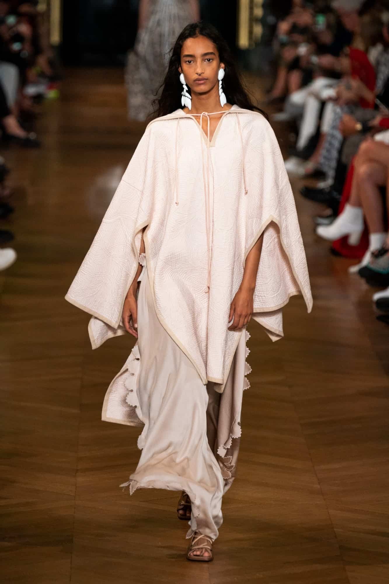 Stella McCartney has a zero-deforestation policy and refuses to use leather, fur, or exotic skins eco-fashion