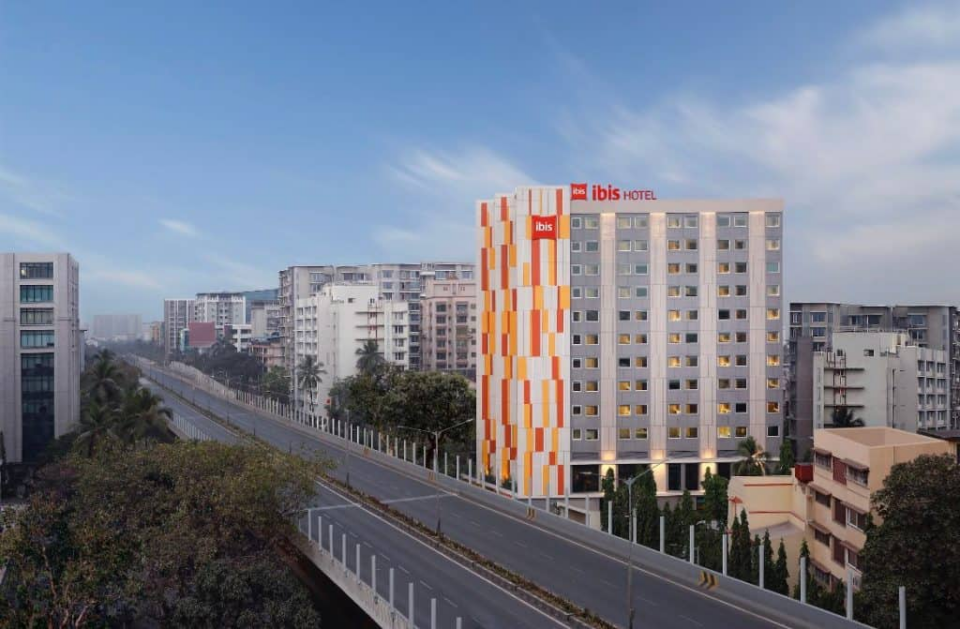 Interglobe Hotels and Accor launch ibis Mumbai BKC with 206 keys
