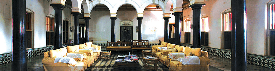 Chettinadu Mansion- in existence since 1902, The Mansion is spread over a sprawling 80,000 square feet in area ( Heritage Mansions of Chettinad, Tamil Nadu, India )