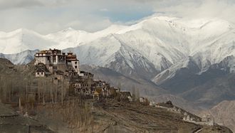 Best Trekking Trails of Ladakh - Matho Monastery in winter. Image courtesy: Nellyrieuf via Wikimedia commons