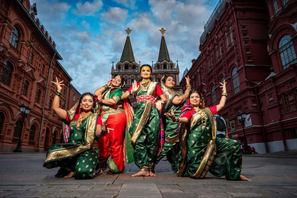 825 000 guests, more than 500 events, over 150 invited artists and craftsmen  - the Festival of India, Bharat Utsav, has ended in Moscow