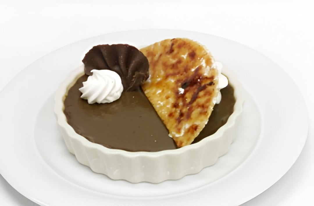 Mocha Pot De Crème with Caramelized Filo