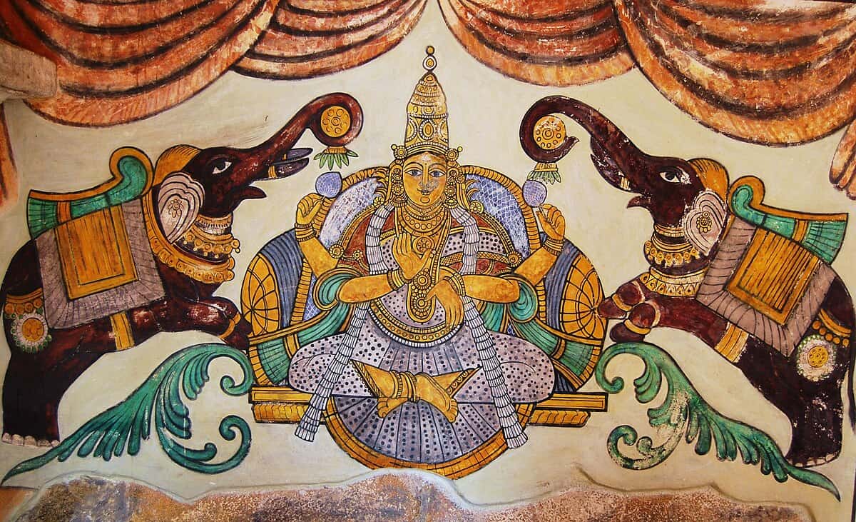 Painting of Goddess Lakshmi in Tanjore temple an excellent example of Indian Murals. Image courtesy: Ankushmant via Wikimedia commons
