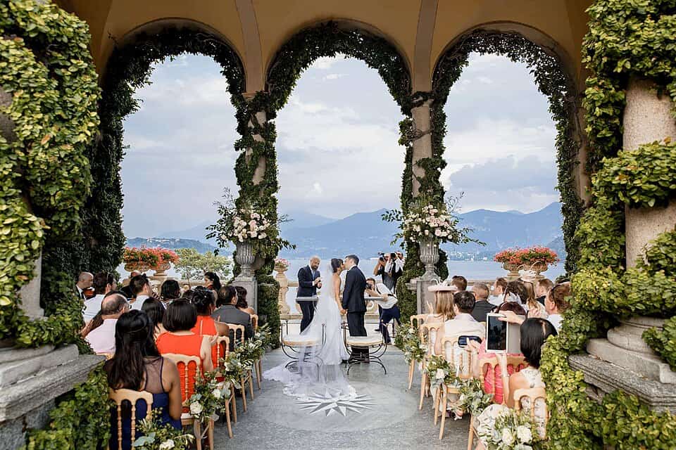 Lake Como’s Villa del Balbianello for celebrity weddings.  Image courtesy Wikimedia Commons