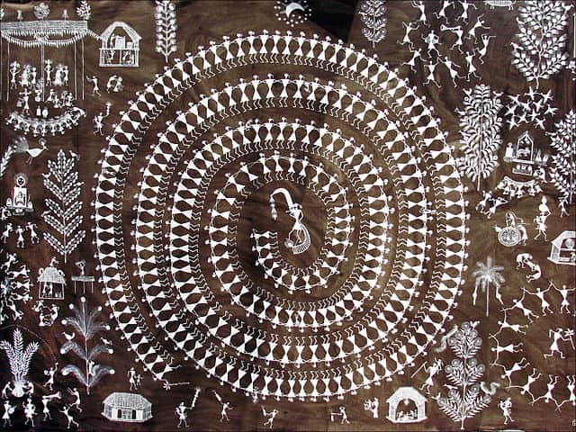 7 Stunning Tribal Mural Preserving India’s Soul. Image courtesy: Jean Pierre Dalb via Wikimedia commons