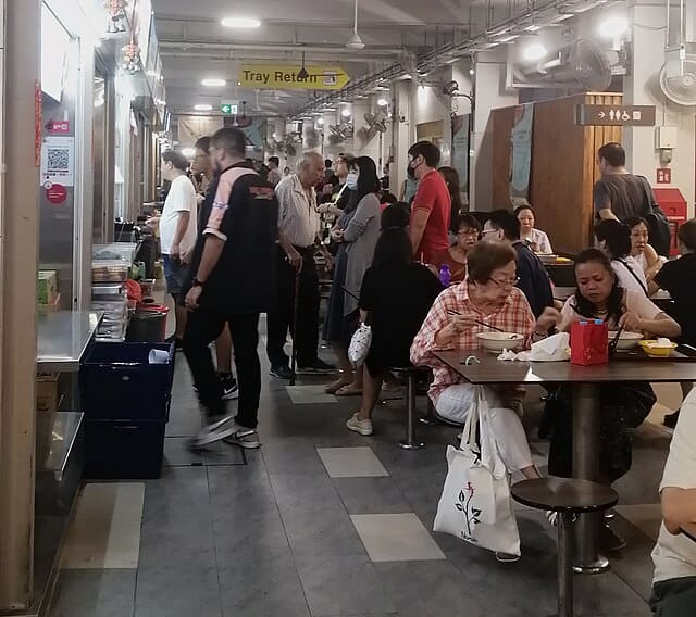 Hawker centres in Singapore has many different types of cuisine from different races or country. Image Courtesy: Nicole Yiang, Wikimedia.
