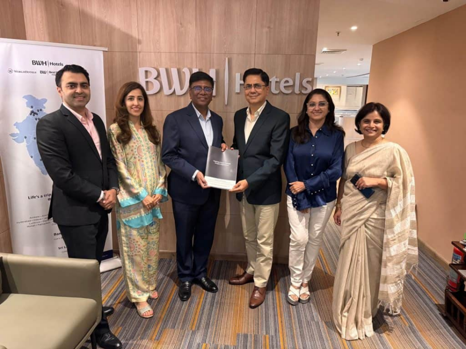 Best Western signs with Swarn Towers, the iconic hotel of Bareilly