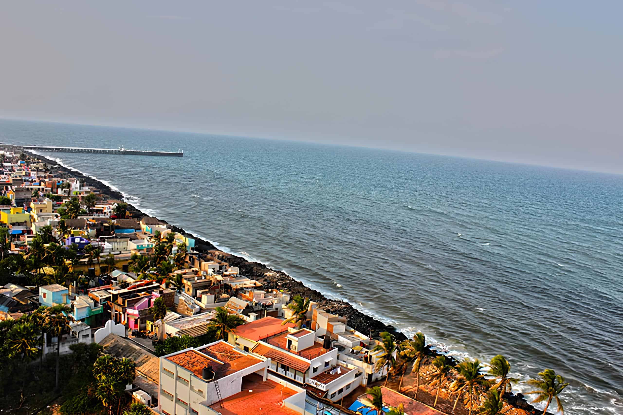 Sea views and soft morning light during Pondicherry Itinerary. Courtesy: Karthik Easvur, Wikimedia Commons