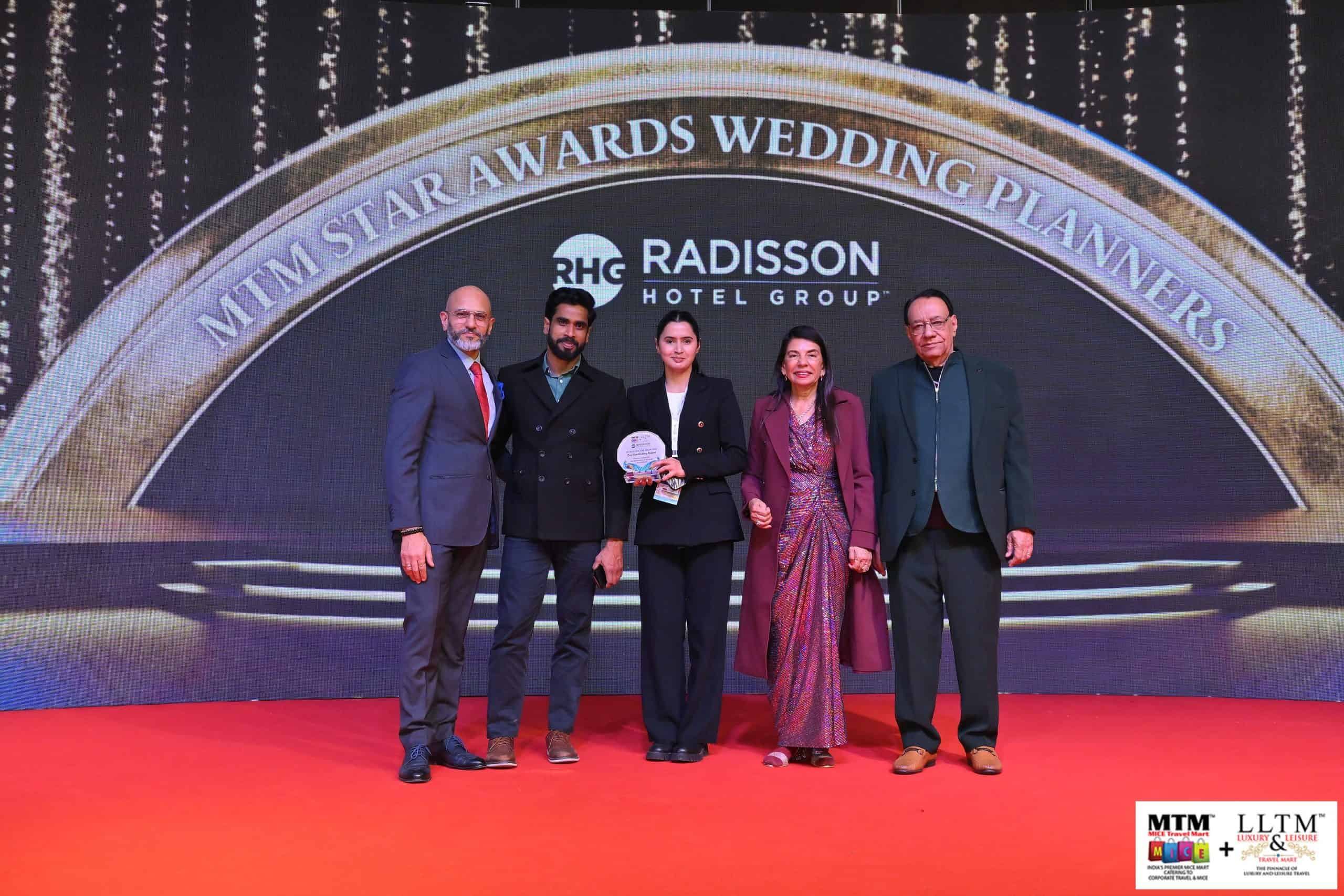 Shashank Pundir, Senior Director Operations, Radisson Hotel Group, presented the next set of the MTM Star Awards for Wedding Planners with Kamal Gill, Executive Editor and Managing Director, Gill India Group, alongside Kewal Gill, Chairman, Gill India Group