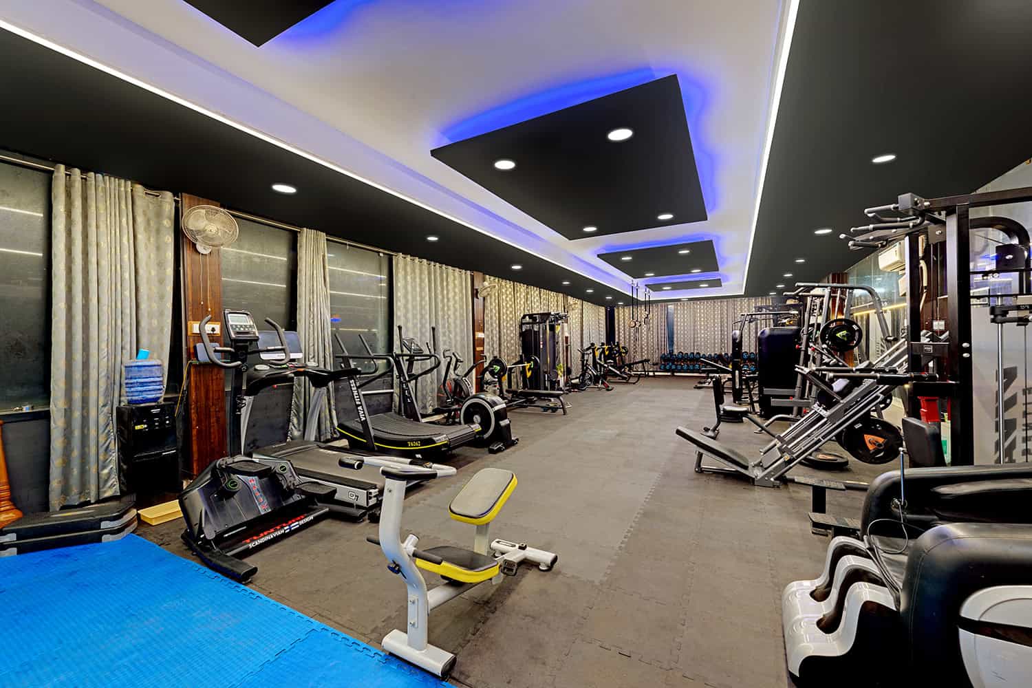 Gym, Hotel GenX Mirzapur