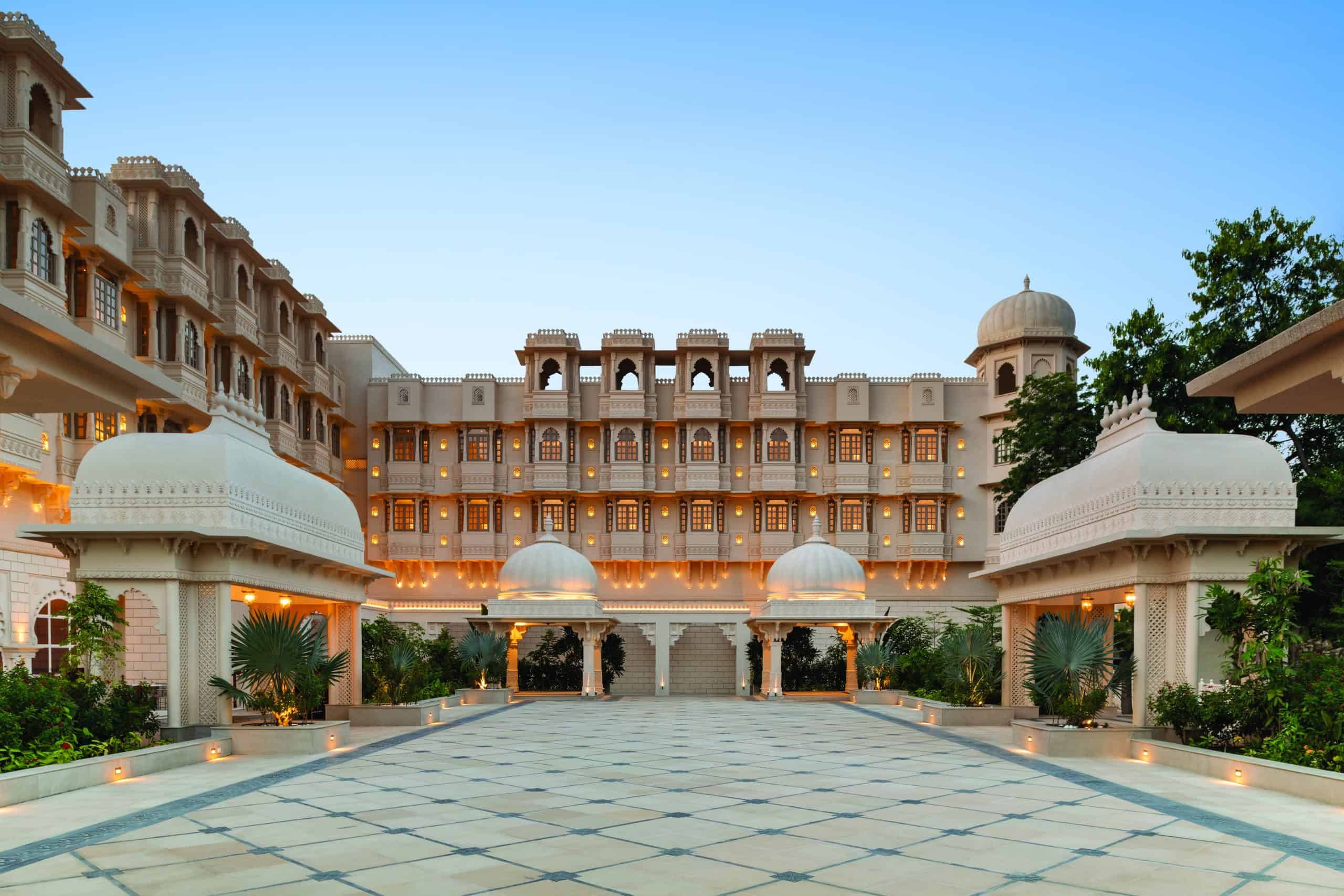 Wyndham Grand Udaipur Fatehsagar Lake