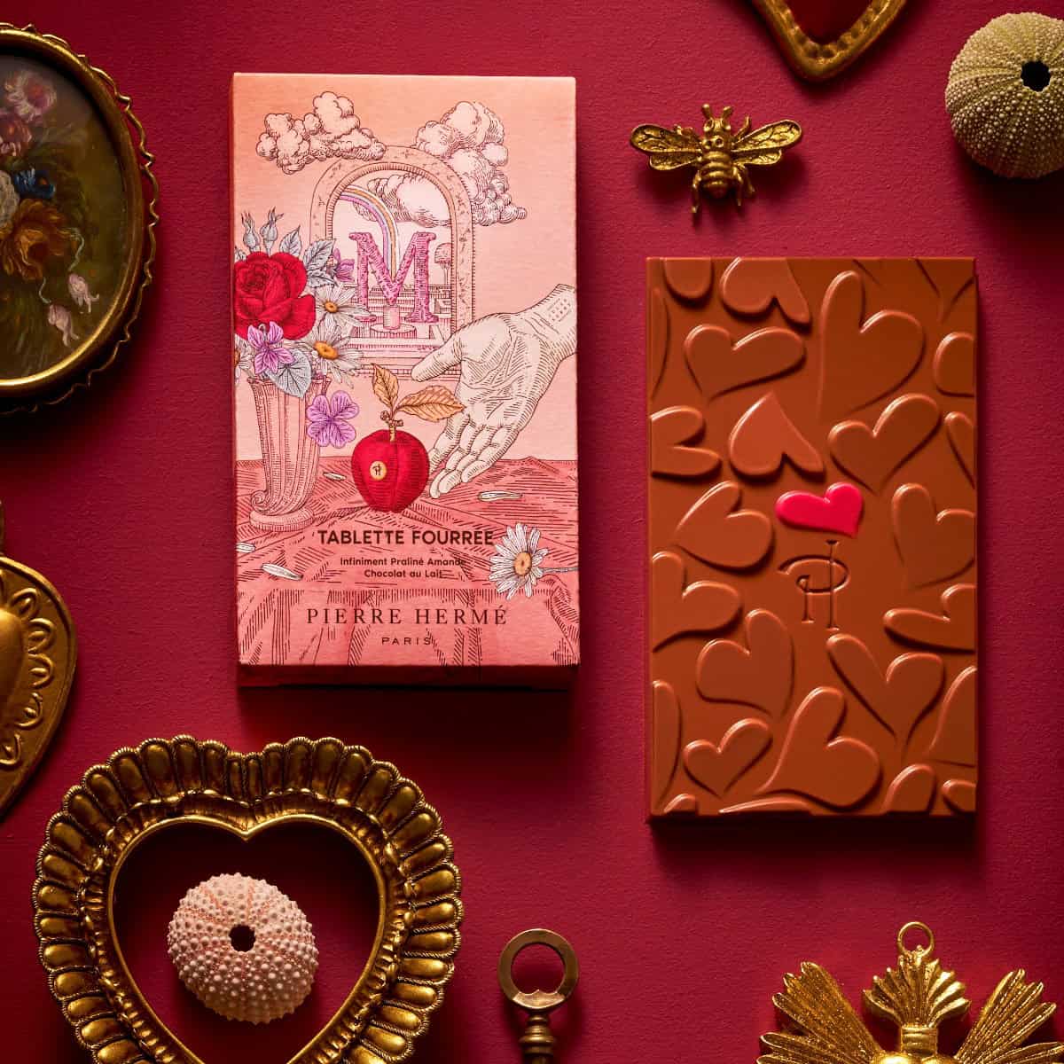 Tablette Fourrée Arya Chocolat au Lait. Image Courtesy: Pierreherme.com