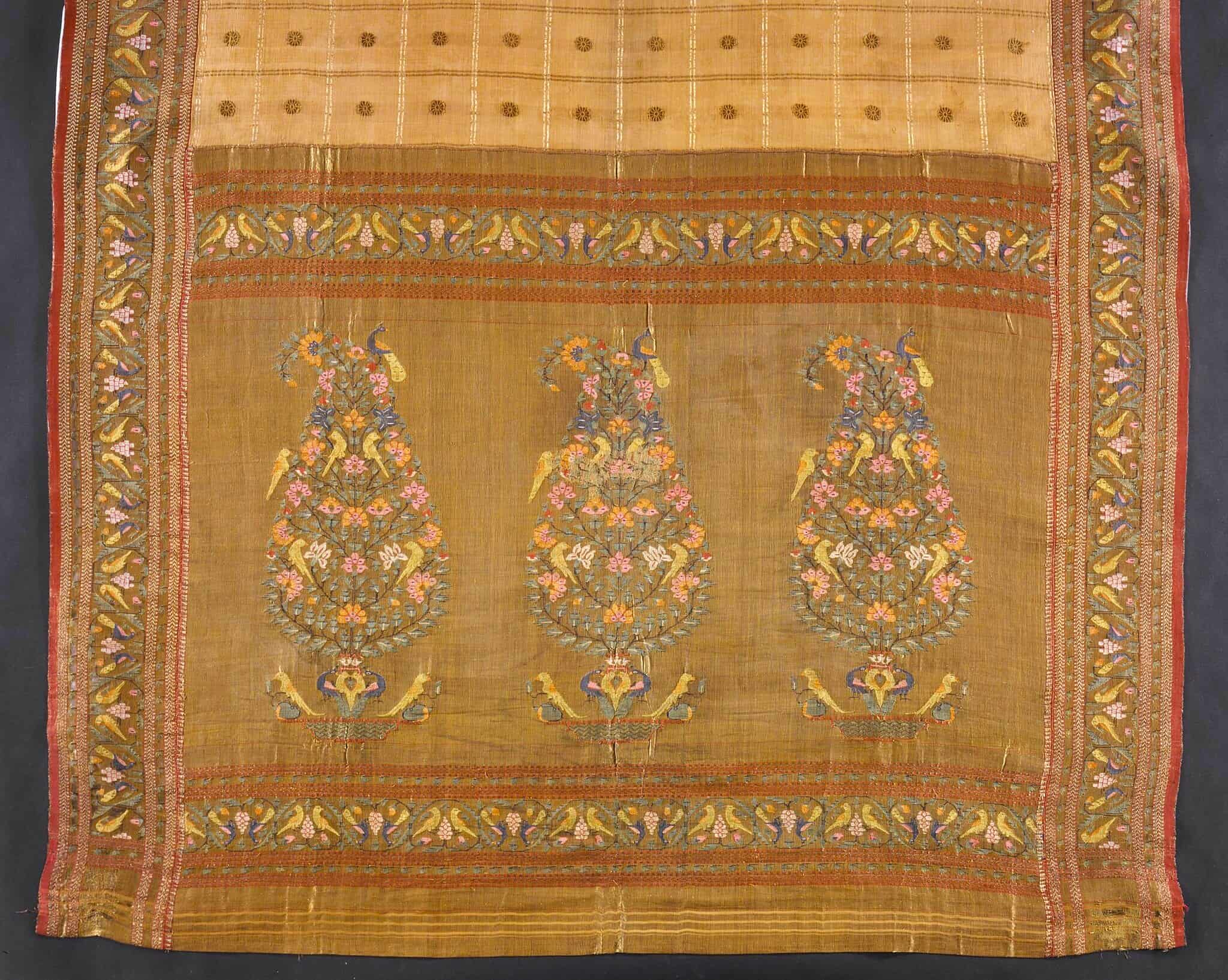 Paithani bridal peice. Image Courtesy: Wikimedia Commons