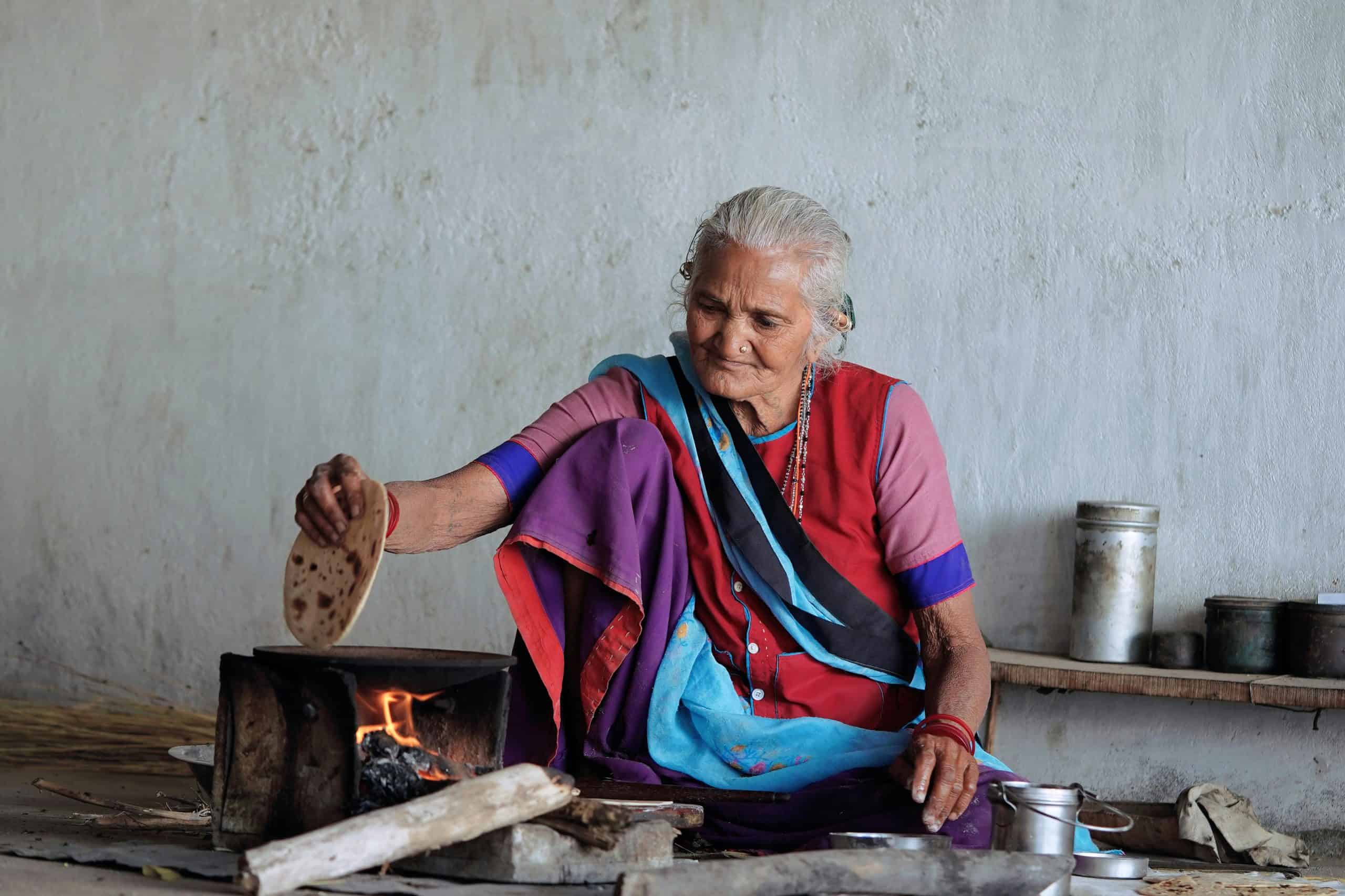 Elderly Woman Cooking a dish in the home. Courtesy: Ankit Rainloure, Pexels