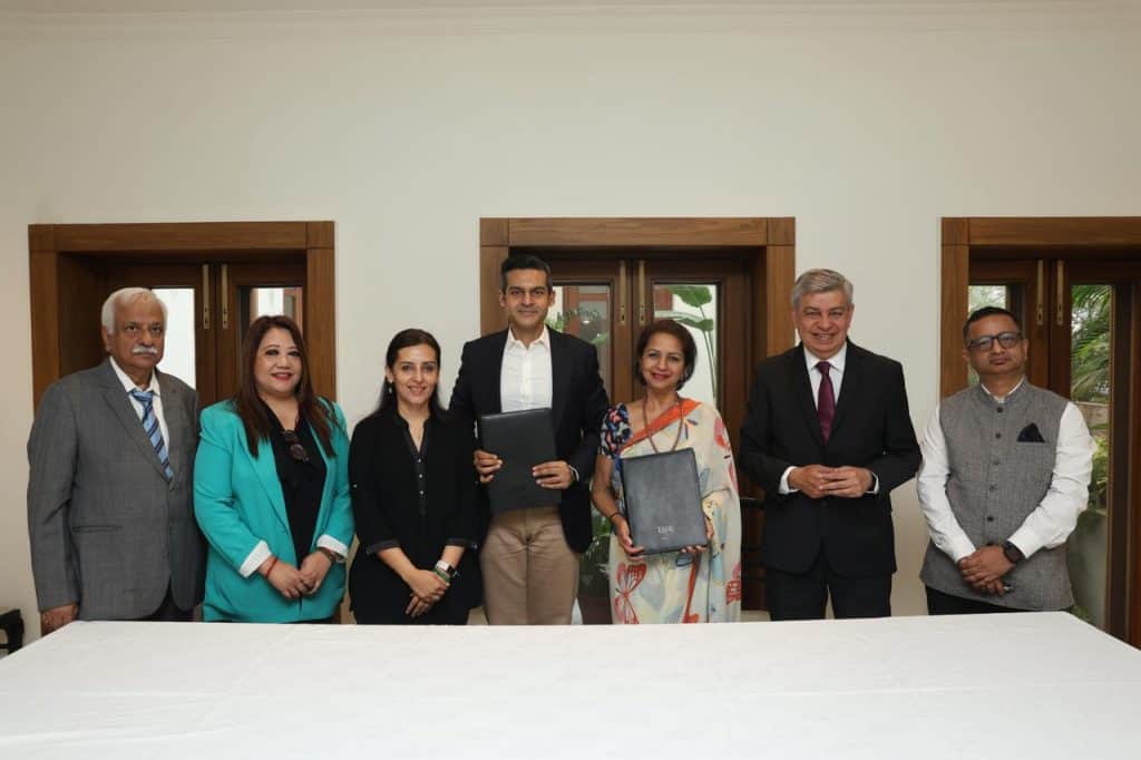 Apeejay Surrendra Park Hotels Limited signs THE Park Siliguri with Luxmi Group